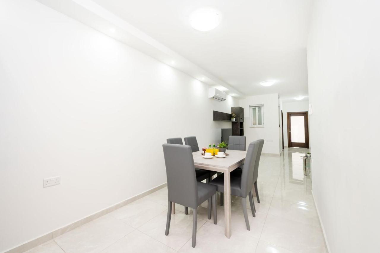 Vela Blu Apartments - Rose Court Gzira Exterior photo